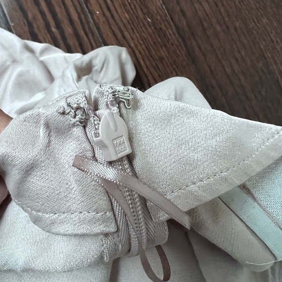 Great Plains London- Midi Skirt- Viola Drape | Size US 6 - 100% Viscose - Picture 5 of 5